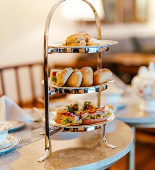 Hotel Dendrobium House Near Kandy