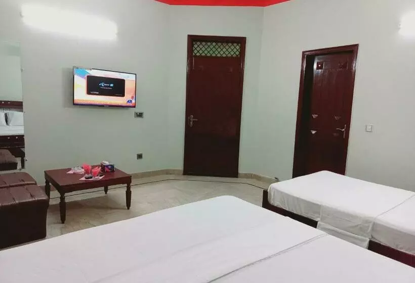 هتل Rose Palace Family Guest House