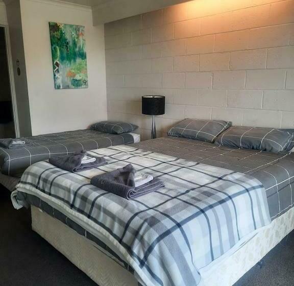 فندق Neerim South