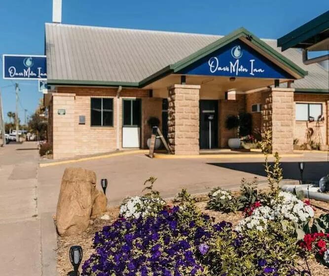 Motelli Oasis Motor Inn Blackall