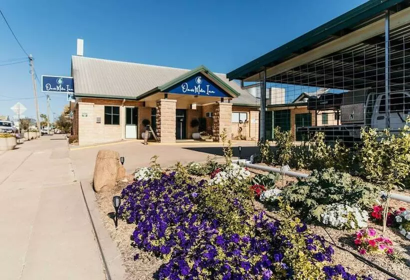Motelli Oasis Motor Inn Blackall