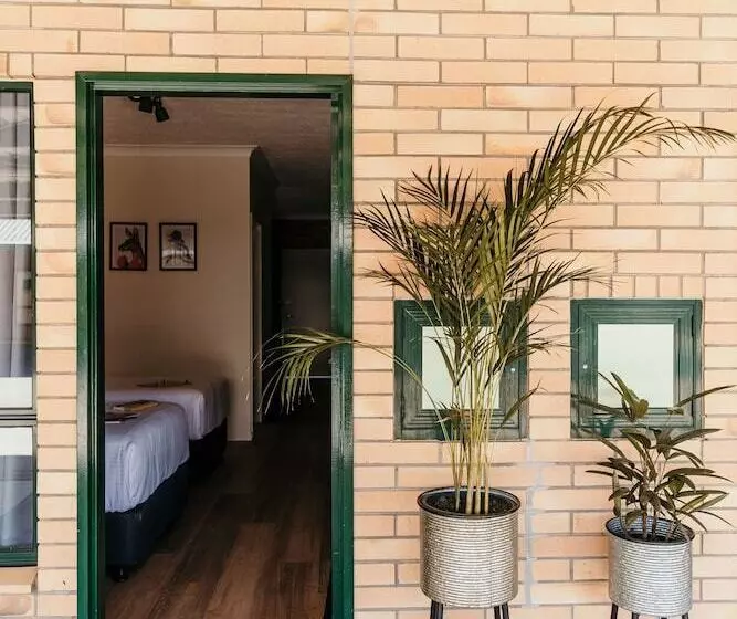 Motelli Oasis Motor Inn Blackall