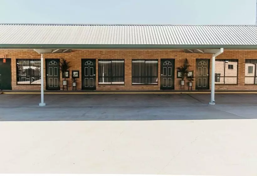Motelli Oasis Motor Inn Blackall
