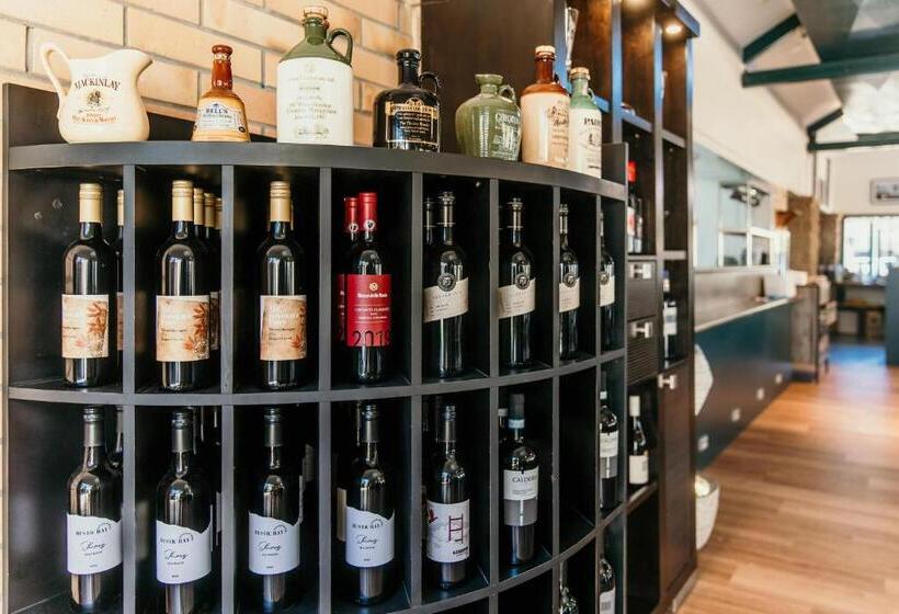 汽车旅馆  Oasis Motor Inn Blackall