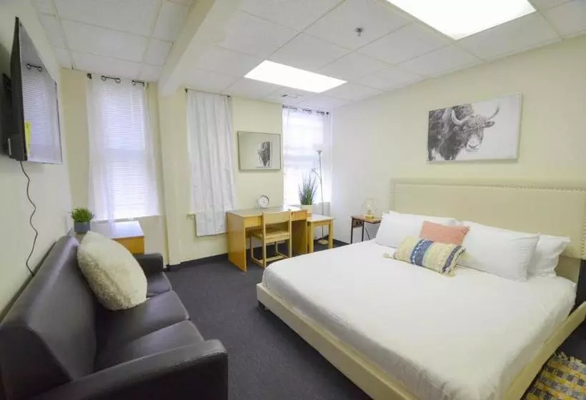 پانسیون Michie House In College Hill