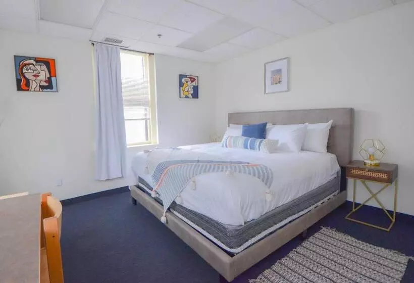 پانسیون Michie House In College Hill