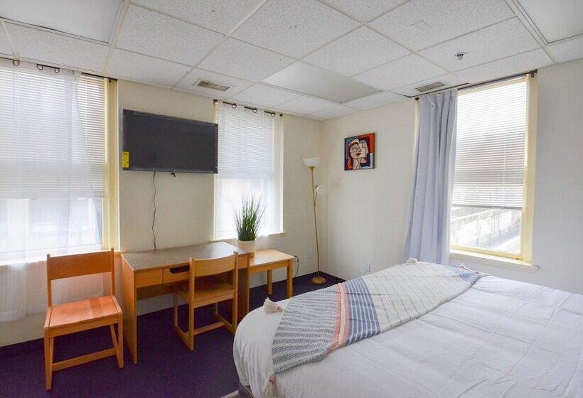 پانسیون Michie House In College Hill