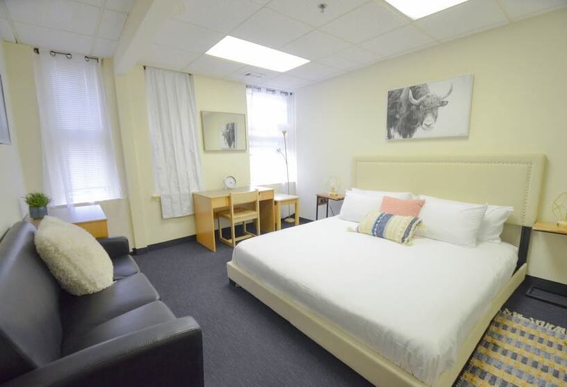 پانسیون Michie House In College Hill