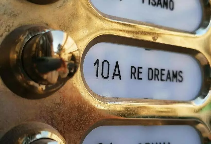 پانسیون Redreams