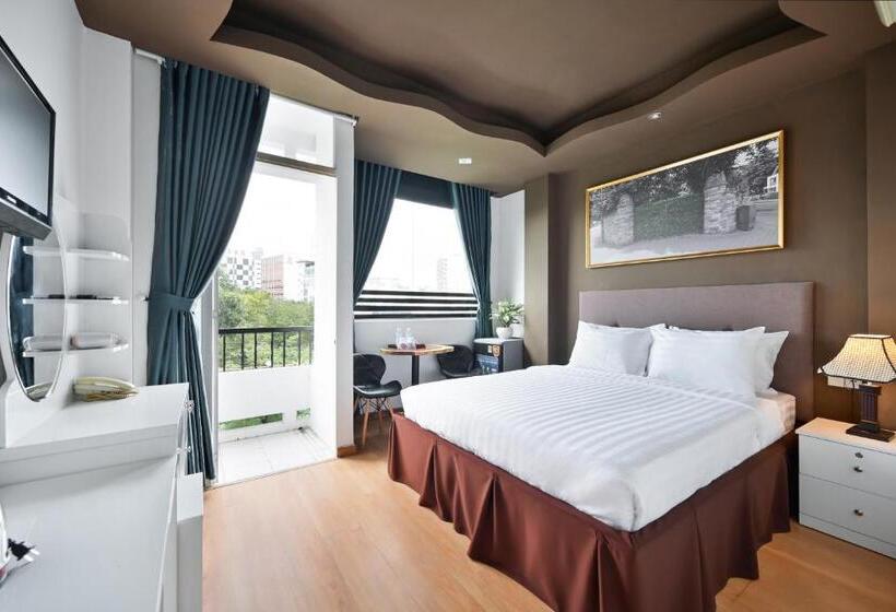 هتل The Noble Swan Woodpark