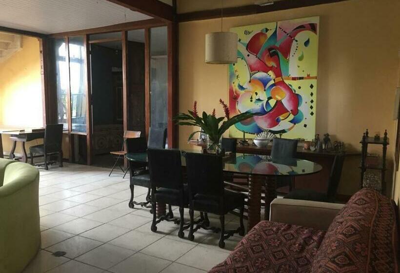 پانسیون Casa Com Natureza