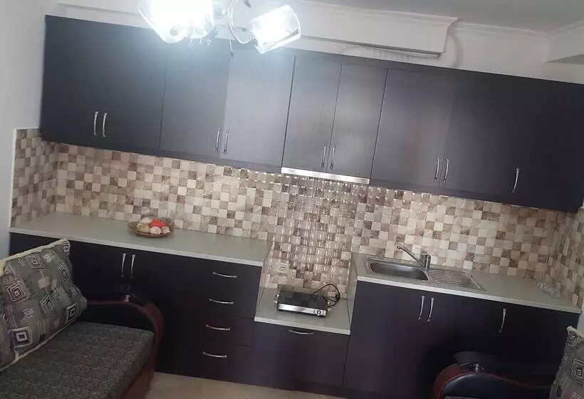 ペンション Benardo Guesthouse