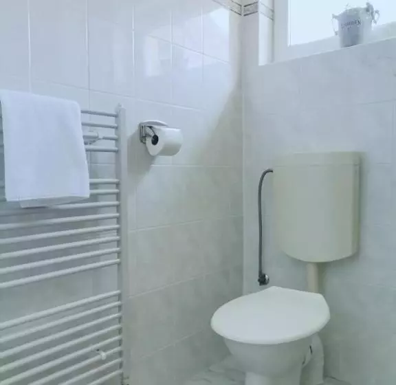 Majatalo Penzion Pod Kostelíčkem