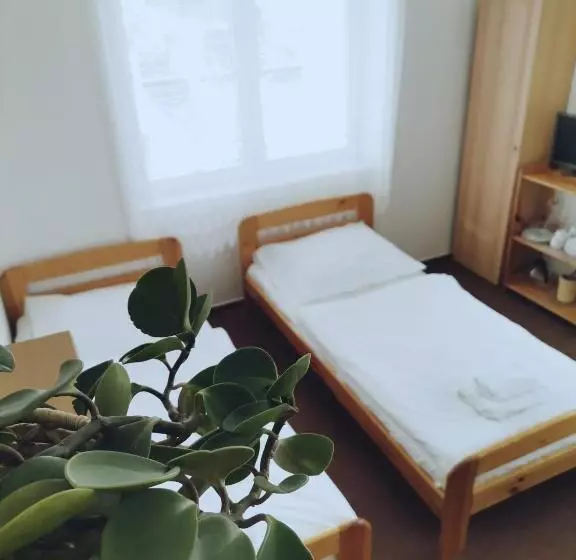 Majatalo Penzion Pod Kostelíčkem