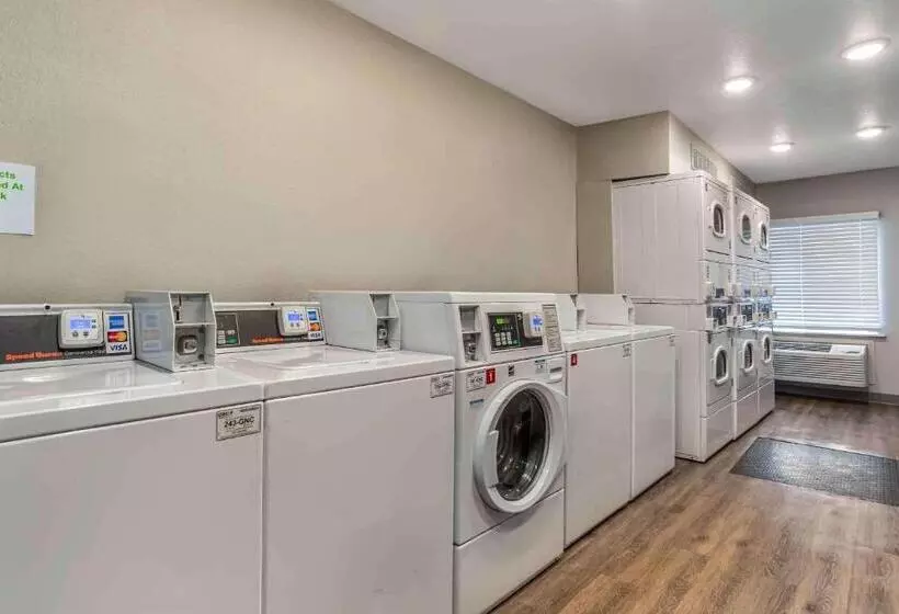 Hotelli Extended Stay America Select Suites   Jackson   South