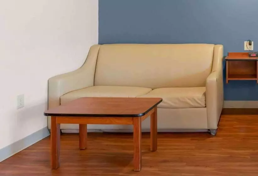 Hotelli Extended Stay America Select Suites   Jackson   South