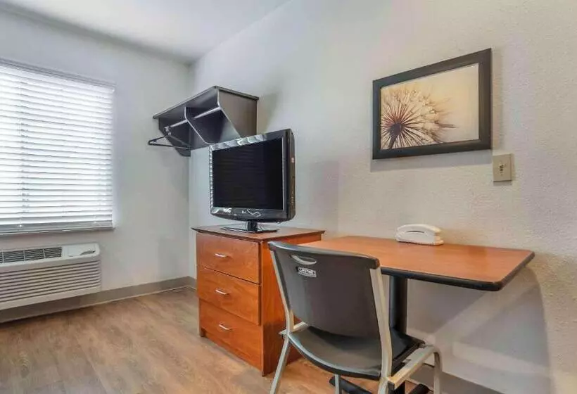 Hotelli Extended Stay America Select Suites   Jackson   South