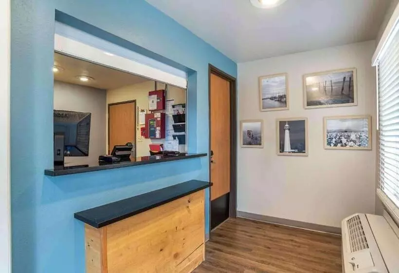 Hotelli Extended Stay America Select Suites   Jackson   South