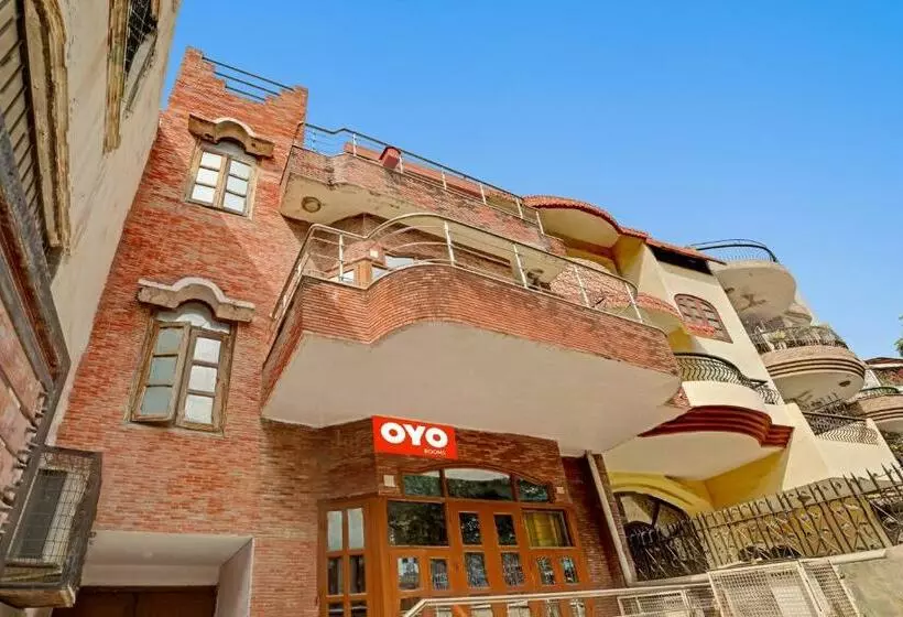 ホテル O Premium Stay Near Dlf Avenue Saket