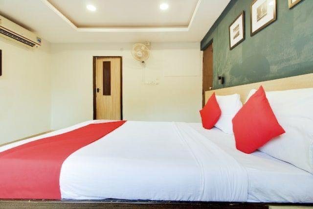 בית מלון כפרי Sk Residency