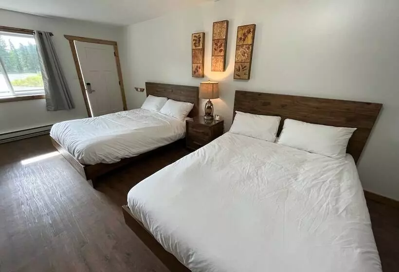 Motelli Arctic Divide Lodge