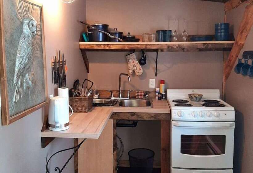 モーテル Arctic Divide Lodge