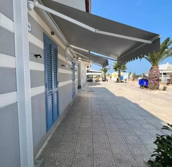 ペンション Al Delfino Blu