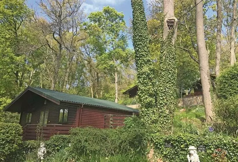 Lomakeskus Hideaway Lodges