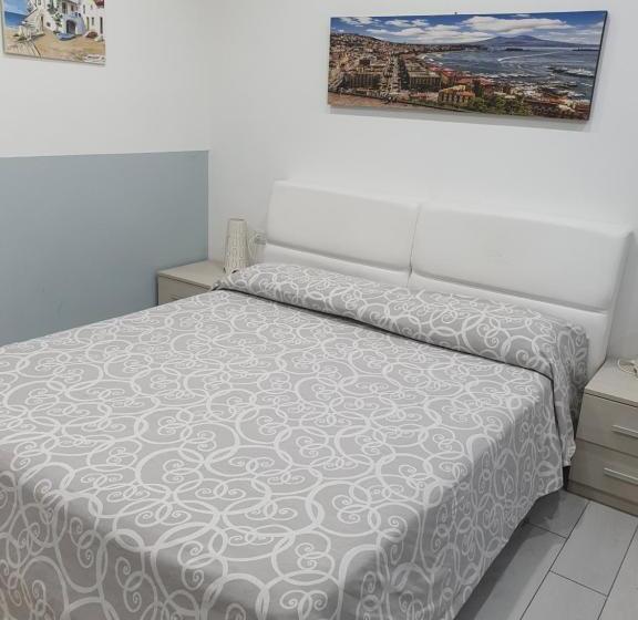 تختخواب و صبحانه Casa Sant Elmo 21