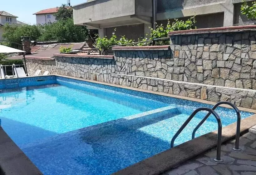 Family Hotel Favourite