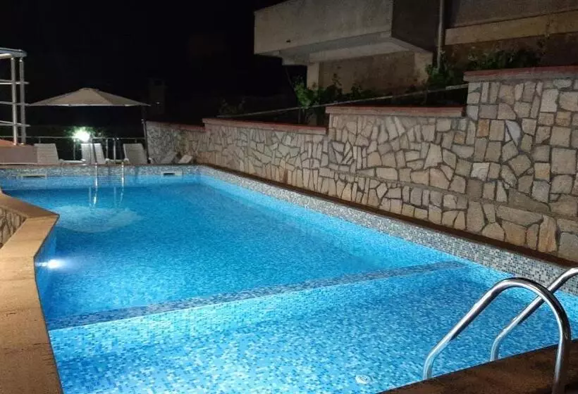 Family Hotel Favourite