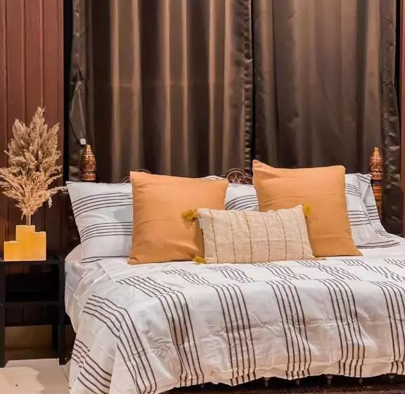 هتل Alexander Heritage And Rainforest Resort