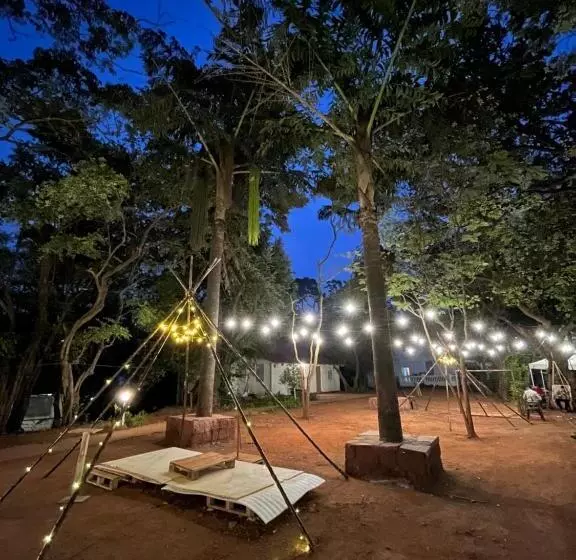 هتل Alexander Heritage And Rainforest Resort