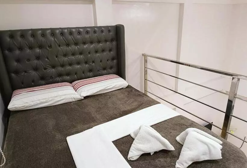 ホテル Fb Dormitel Suites