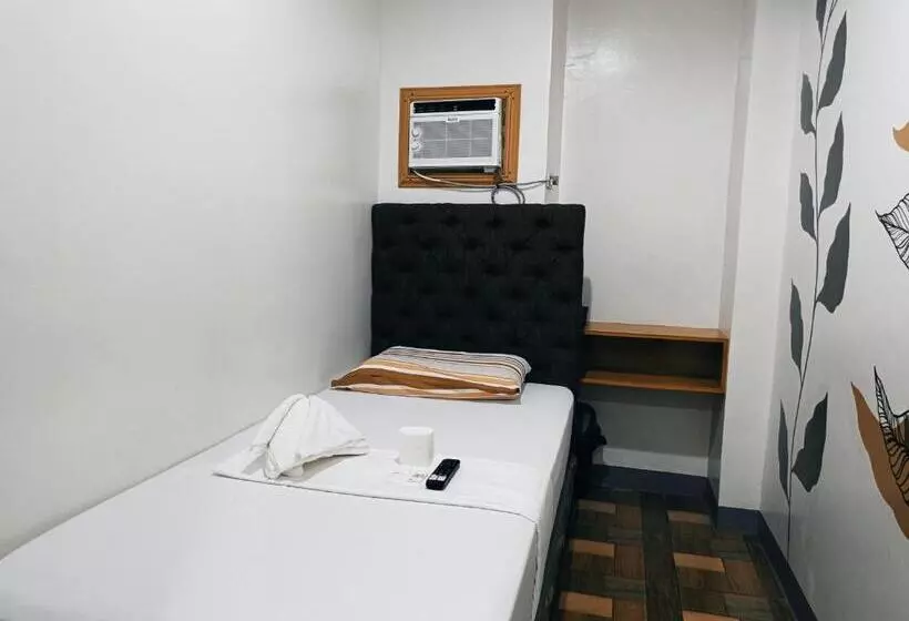 ホテル Fb Dormitel Suites