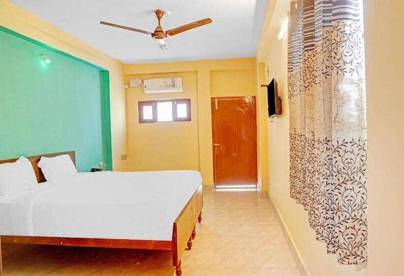 Hotel Flagship Veda Residency