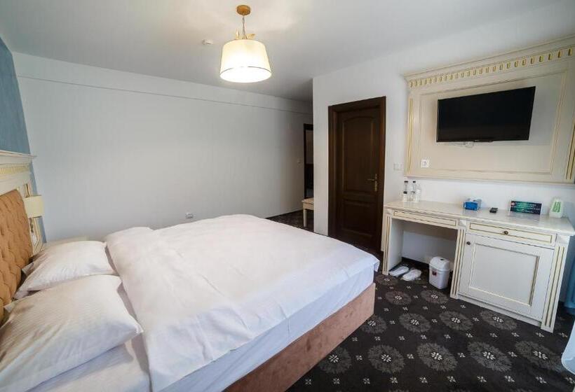 هتل Grădina Mariajelor