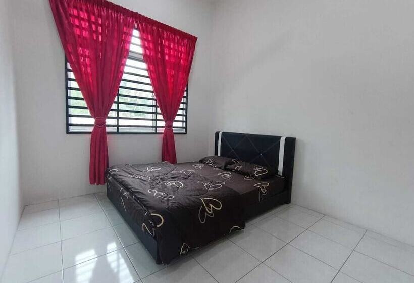 酒店 Oyo 90782 Juwingan Syariah 3