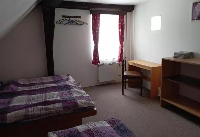 Majatalo Penzion Hraničář