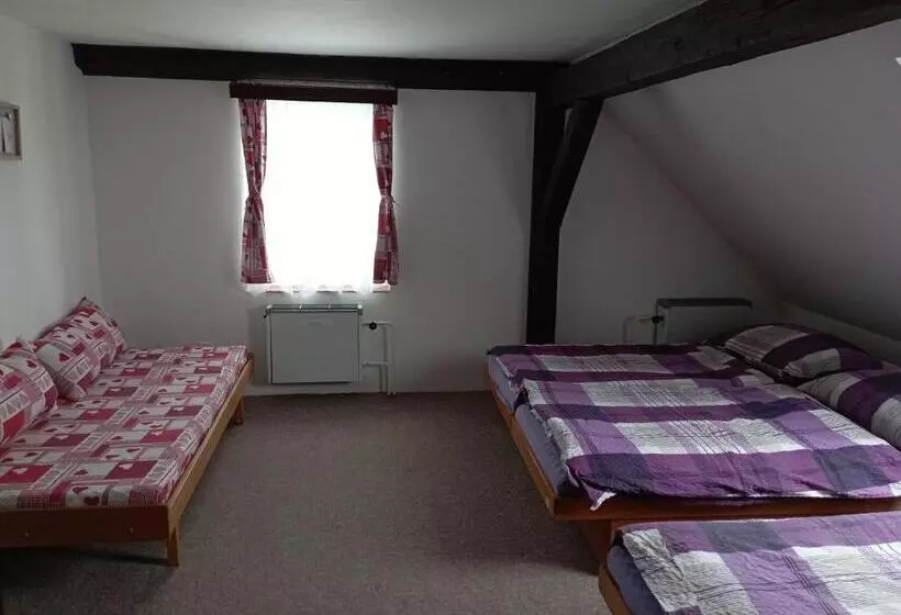 Majatalo Penzion Hraničář