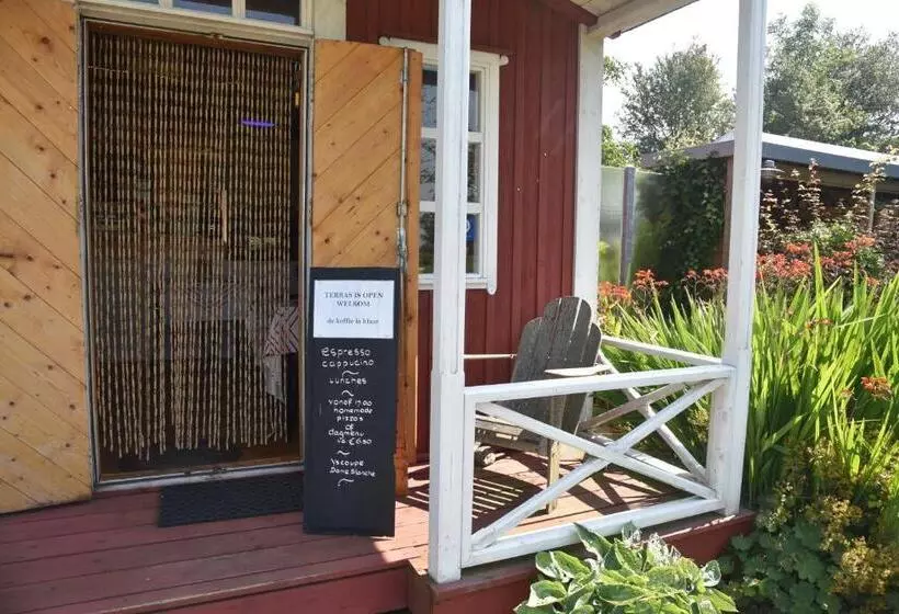 Aamiaismajoitus (B&B) Countryside Eco Natuurhuisjes