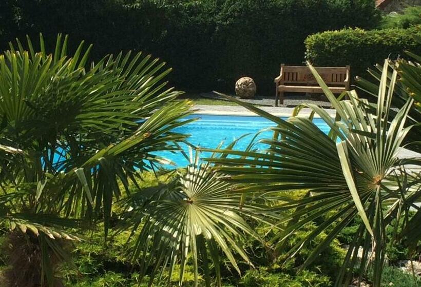 Bed and Breakfast La Maison De Manolie