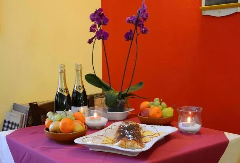 هتل Agriturismo Arcobaleno Assisi