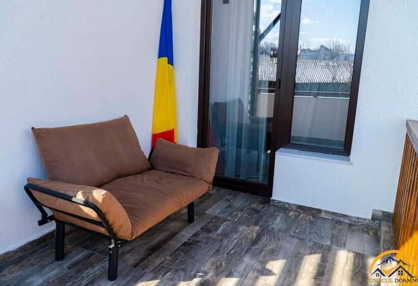 فندق Conacul Doamnei