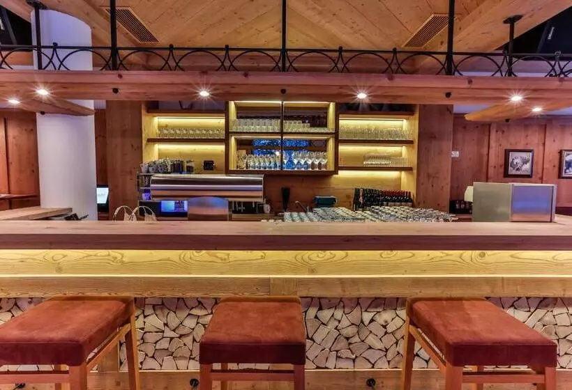 Hotelli Lizum 1600 | Kompetenzzentrum Snowsport Tirol