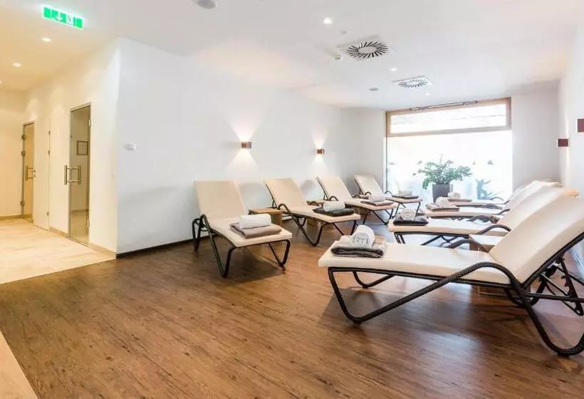 Hotelli Lizum 1600 | Kompetenzzentrum Snowsport Tirol