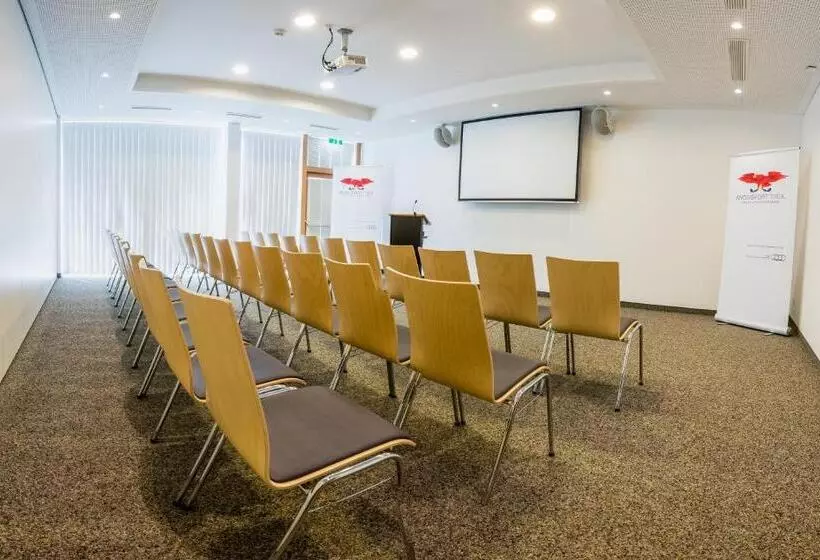 Hotelli Lizum 1600 | Kompetenzzentrum Snowsport Tirol