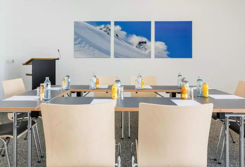 Hotelli Lizum 1600 | Kompetenzzentrum Snowsport Tirol