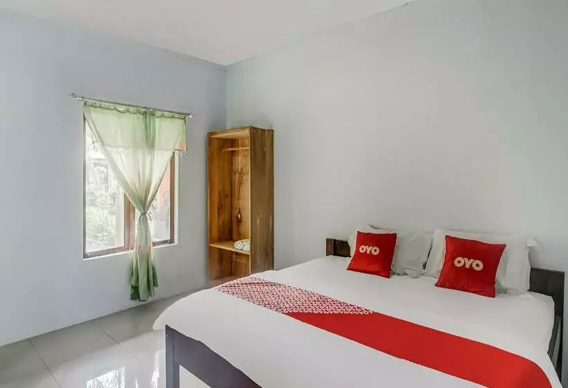Hotelli Oyo 90988 Tangkoko Jungle Homestay