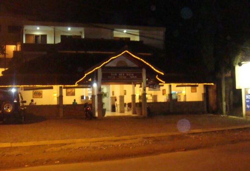 ホテル Sunset View Carita By Augusta